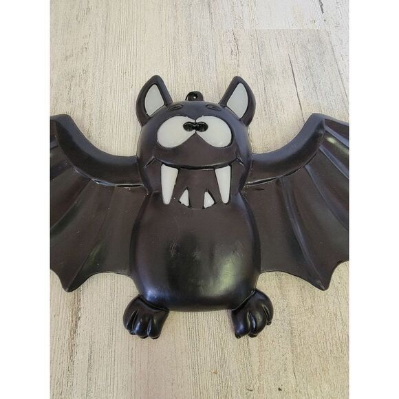 Vintage spearhead 1994 light up hanging bat Halloween home decor - Picture 4 of 11